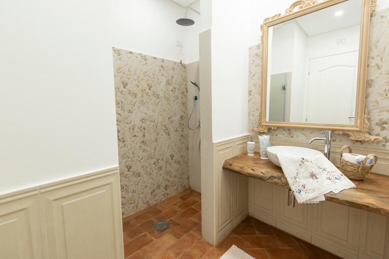 Dimora Mazzarino Apartment Наполи Екстериор снимка