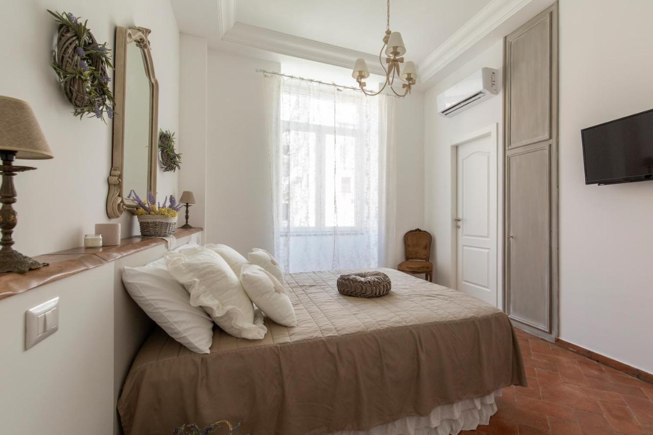 Dimora Mazzarino Apartment Наполи Екстериор снимка