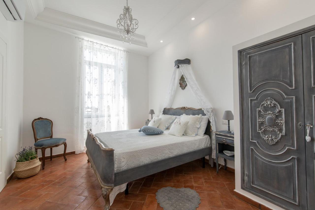 Dimora Mazzarino Apartment Наполи Екстериор снимка